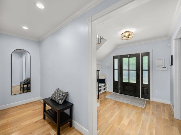 1741 Banks Street, Houston TX 77098
