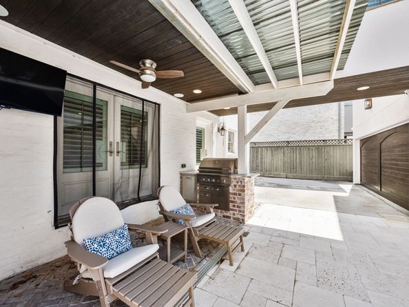 1741 Banks Street, Houston TX 77098