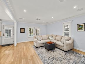 1741 Banks Street, Houston TX 77098