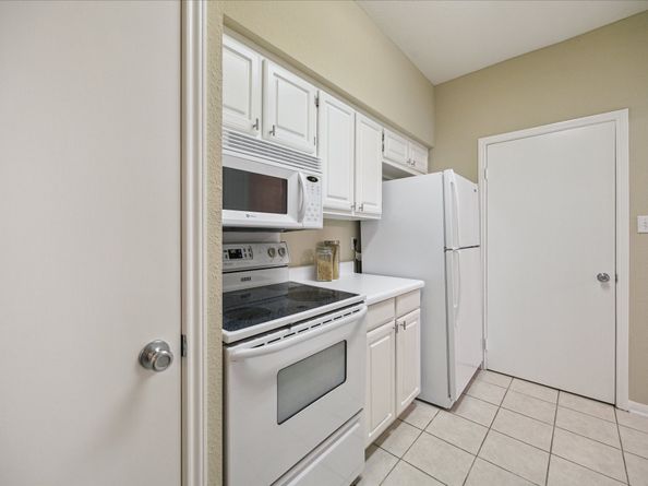 2400 N Braeswood Boulevard 211, Houston TX 77030