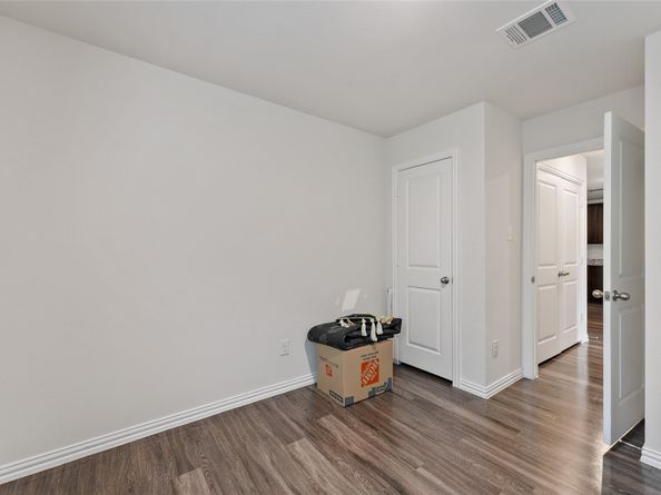 302 Connecticut Street, Houston TX 77029
