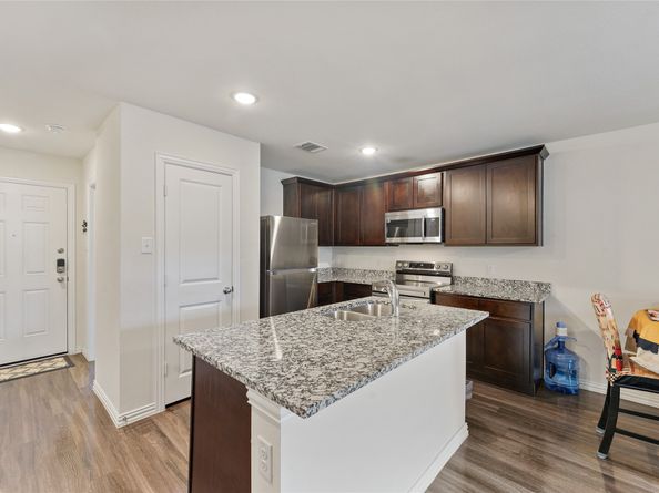 302 Connecticut Street, Houston TX 77029
