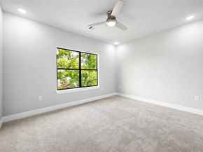 3319 COAL Street, Houston TX 77026
