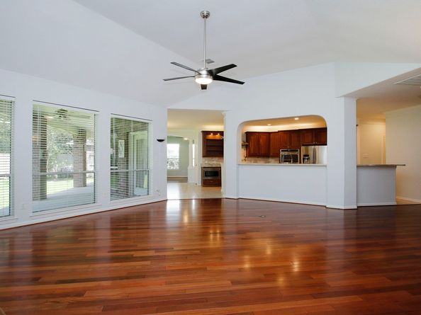 1514 Robins Forest Drive, Spring TX 77379