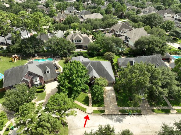 1514 Robins Forest Drive, Spring TX 77379