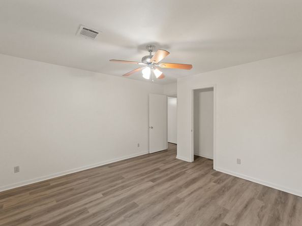 746 Fawn Drive, Houston TX 77015