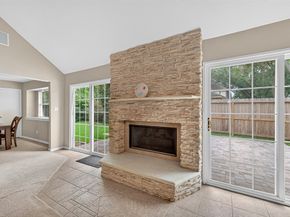 519 E Hillary Circle, Sugar Land TX 77498