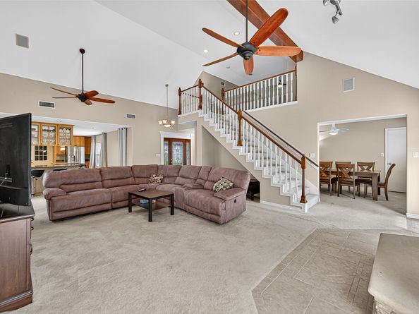 519 E Hillary Circle, Sugar Land TX 77498