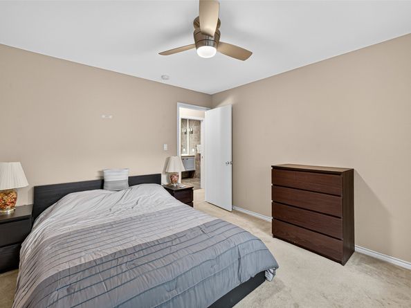 519 E Hillary Circle, Sugar Land TX 77498