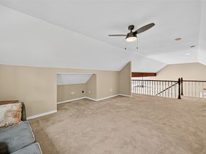 519 E Hillary Circle, Sugar Land TX 77498