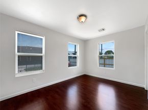 9803 Mimbrough Street, Houston TX 77029