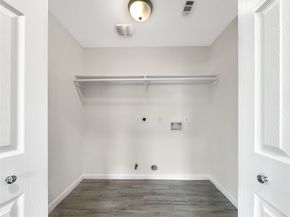 9803 Mimbrough Street, Houston TX 77029