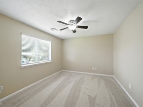 2715 Beacon Bay Circle, Friendswood TX 77546