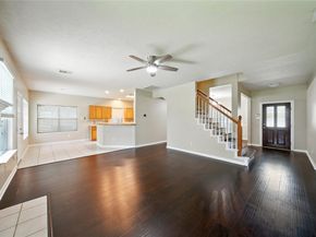 2715 Beacon Bay Circle, Friendswood TX 77546