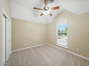 2715 Beacon Bay Circle, Friendswood TX 77546