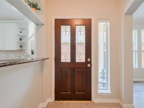 30 Paddington Way, Conroe TX 77384