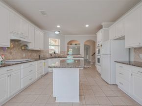 30 Paddington Way, Conroe TX 77384