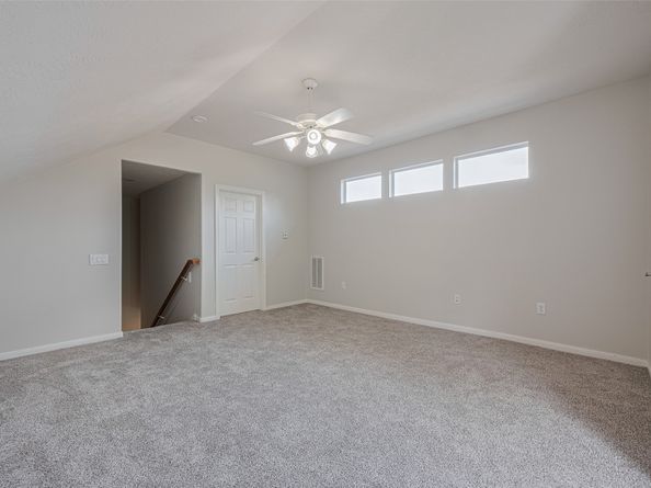 30 Paddington Way, Conroe TX 77384