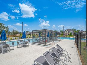 30 Paddington Way, Conroe TX 77384