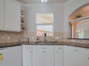 30 Paddington Way, Conroe TX 77384