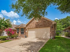 30 Paddington Way, Conroe TX 77384