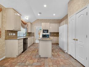 7014 Adobe Oaks Court, Sugar Land TX 77479