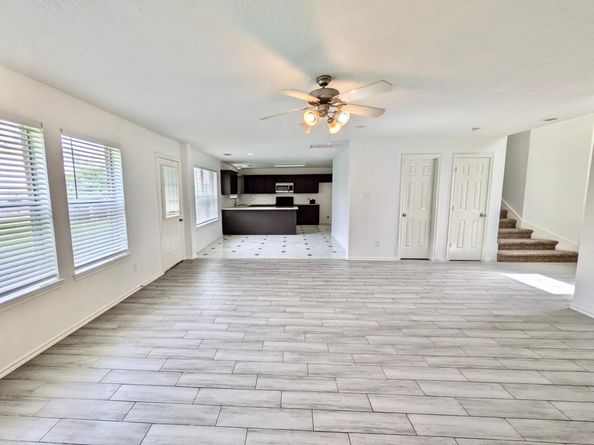 6919 Bear Oaks Drive, Houston TX 77083