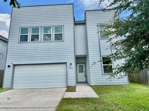 4923 Higgins Street, Houston TX 77033