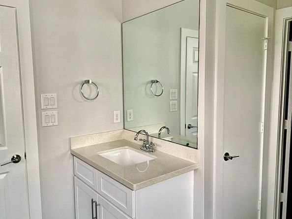 4923 Higgins Street, Houston TX 77033