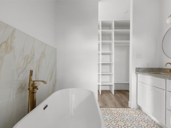 4351 Du Pont Street, Houston TX 77021
