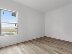 4351 Du Pont Street, Houston TX 77021