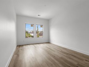 4351 Du Pont Street, Houston TX 77021
