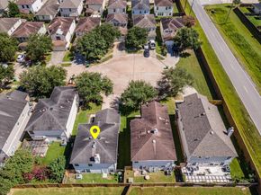 2726 Skyview Ridge Court, Houston TX 77047