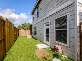 2726 Skyview Ridge Court, Houston TX 77047