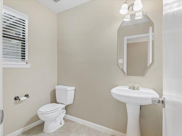 2726 Skyview Ridge Court, Houston TX 77047