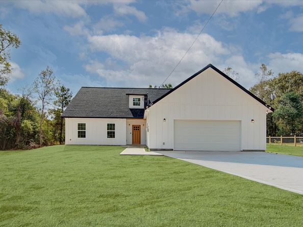 25446 Morgan Cemetery Rd, Cleveland TX 77328