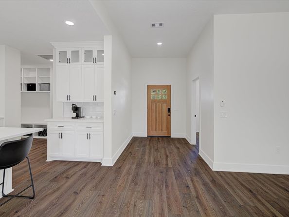 25446 Morgan Cemetery Rd, Cleveland TX 77328