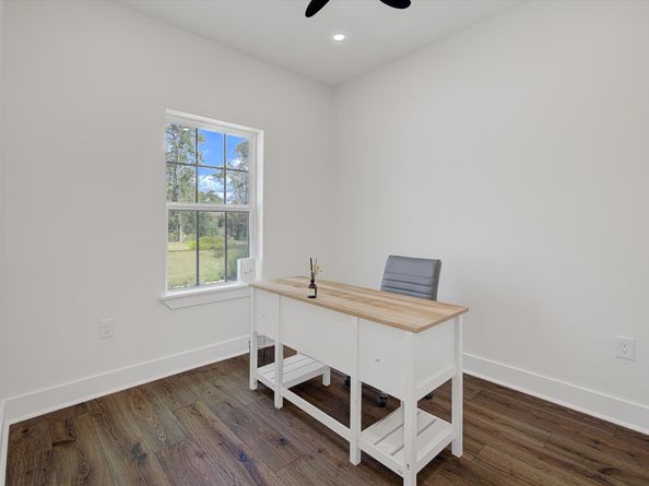 25446 Morgan Cemetery Rd, Cleveland TX 77328