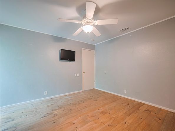 241 Litchfield Lane, Houston TX 77024