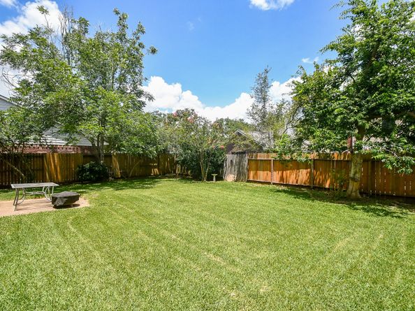 1202 Augusta Drive, Richmond TX 77406