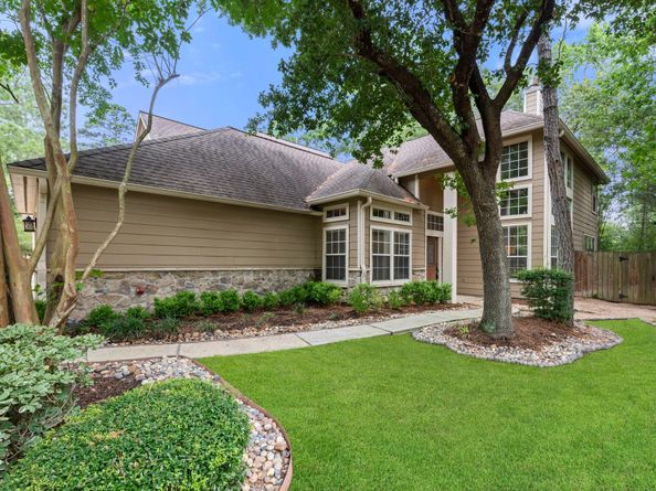 70 Harvest Wind Place, The Woodlands TX 77382