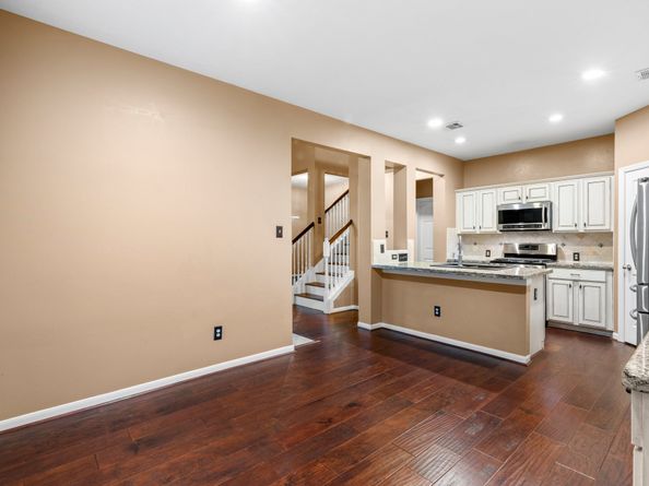 70 Harvest Wind Place, The Woodlands TX 77382