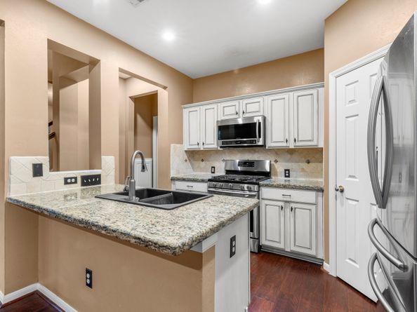 70 Harvest Wind Place, The Woodlands TX 77382