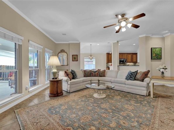 13610 POPES CREEK Lane, Houston TX 77044