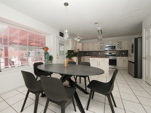 3907 Deer Chase Drive, Houston TX 77082