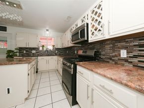 3907 Deer Chase Drive, Houston TX 77082