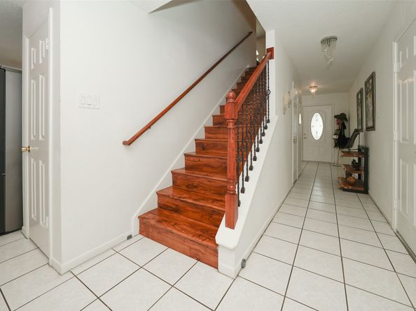 3907 Deer Chase Drive, Houston TX 77082