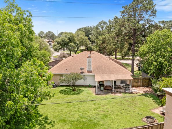 15202 Pebble Lake Drive, Houston TX 77095