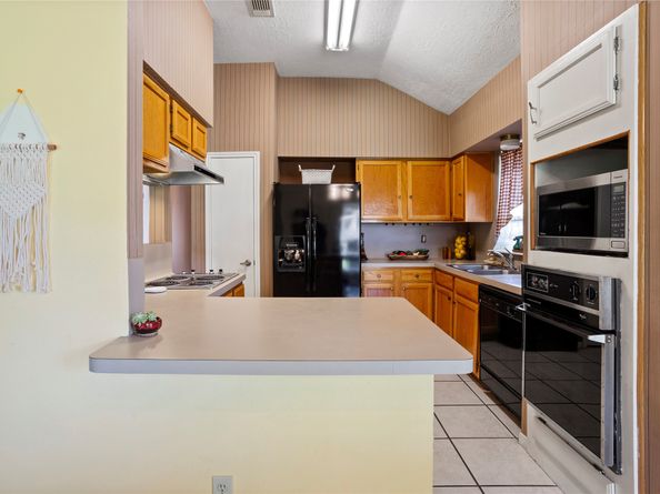15202 Pebble Lake Drive, Houston TX 77095