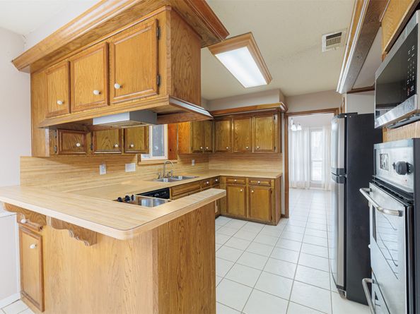 2003 Parkdale Drive, Houston TX 77339
